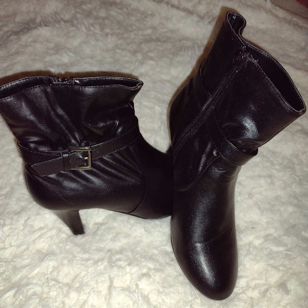 Ankle boots